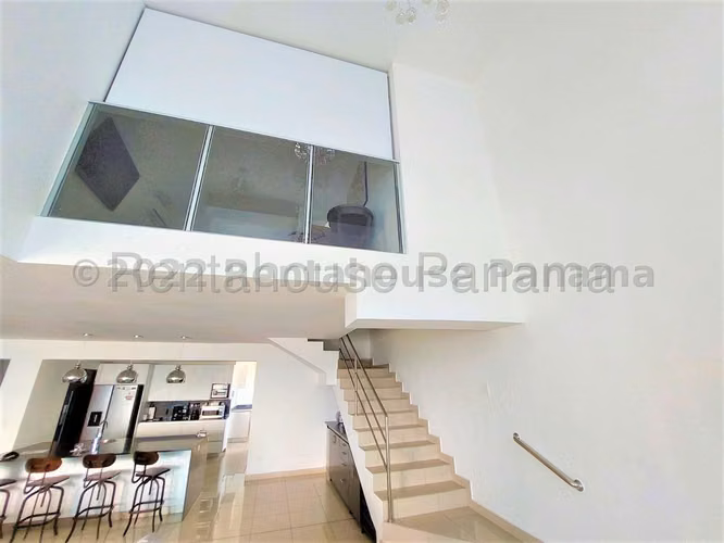 Se Vende Apartamento en San Francisco LA26-6684