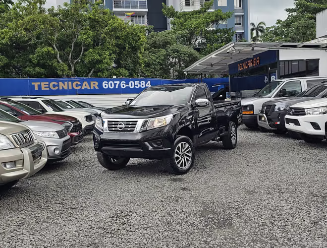 Nissan Frontier NP300