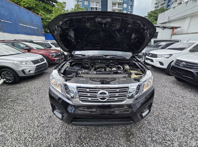 Nissan Frontier NP300