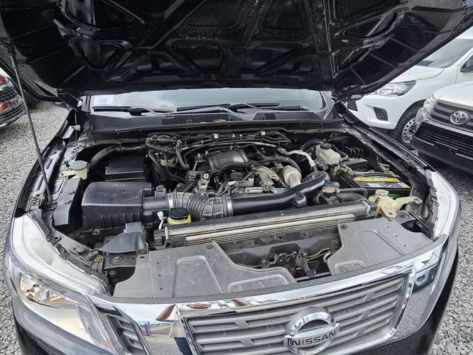 Nissan Frontier NP300