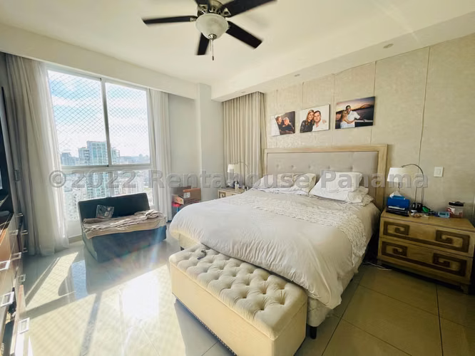 Se Vende Apartamento en San Francisco LA26-4748