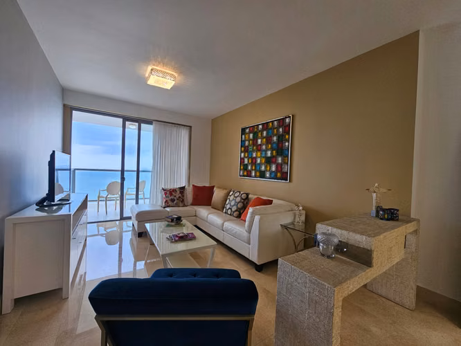PH YOO – LUJO, EXCLUSIVIDAD Y VISTA AL MAR