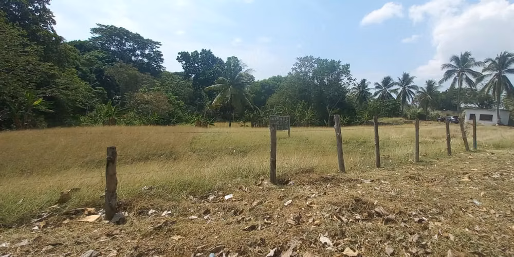 TERRENO EN VENTA / LOS LOTES DE PACORA
