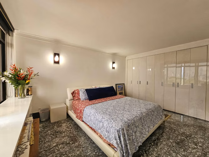 EXCLUSIVO APARTAMENTO EN VENTA EN LA CRESTA - Imagen 15