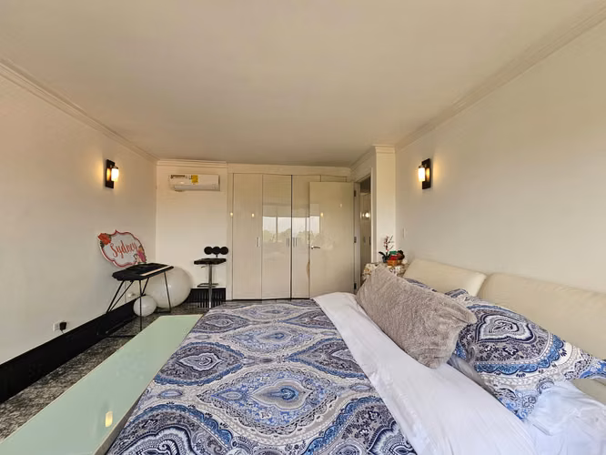 EXCLUSIVO APARTAMENTO EN VENTA EN LA CRESTA - Imagen 19