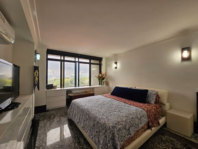 EXCLUSIVO APARTAMENTO EN VENTA EN LA CRESTA - Imagen 16