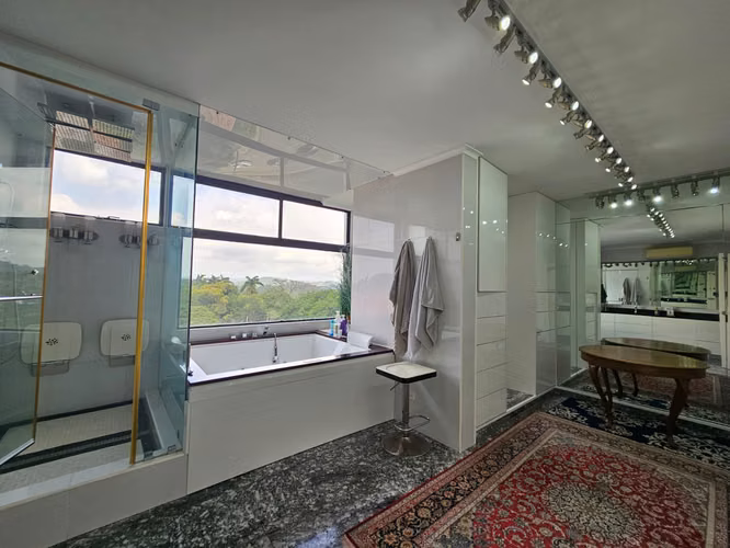 EXCLUSIVO APARTAMENTO EN VENTA EN LA CRESTA - Imagen 13