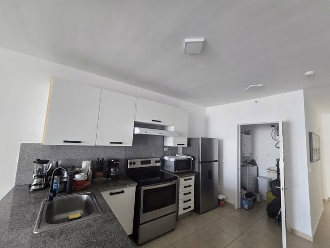 Alquiler o venta de hermosos apto en Av Balboa