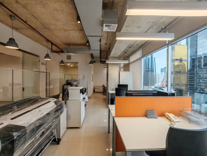 VENTA OFICINA TERMINADA EN OBARRIO SORTIS BUSINESS TOWER CPV