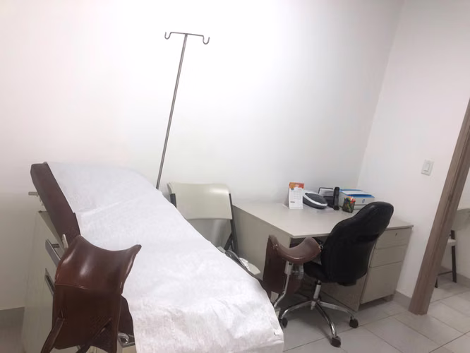OPORTUNIDAD DE NEGOCIO VENTA DE CLINICA MEDICA - Imagen 12