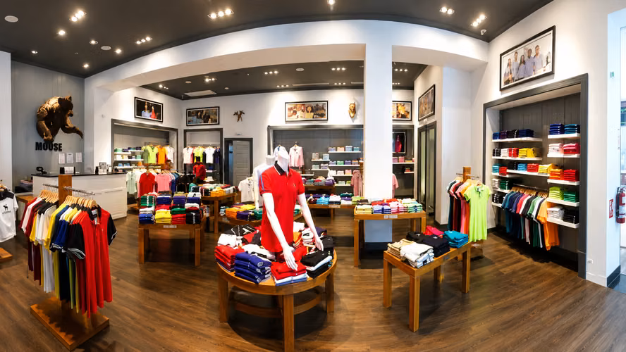 Alquiler de Local Comercial en Santiago Mall, 190m²