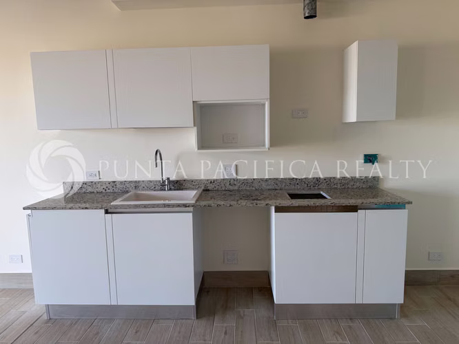 Venta | Oportunidad de Inversión en Playa Caracol | PH Olas del Mar