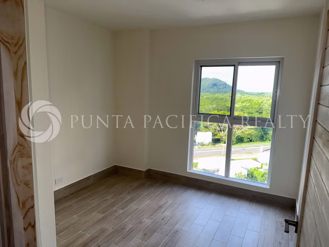 Venta | Oportunidad de Inversión en Playa Caracol | PH Olas del Mar
