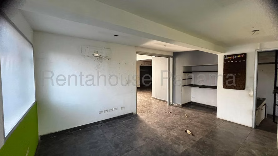 Venta de Casa Comercial Con Amplio Terreno en San Francisco 26*8935Mfk - Imagen 8
