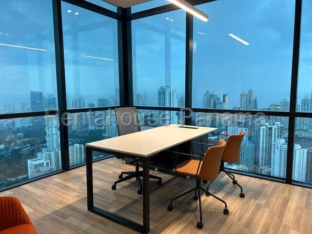 Oficina Comercial en Alquiler en Calle 50 JG - Imagen 4