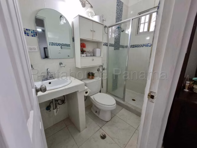 VENTA DE CASA ALTOS DEL GOLF GM - Imagen 11