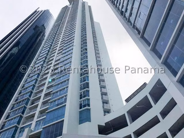 APARTMENT FOR SALE IN COUNTRY CLUB COSTA DEL ESTE GM