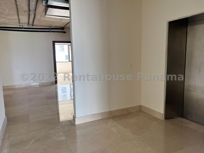 Apartamento en Venta en Santa María 23EPP5005