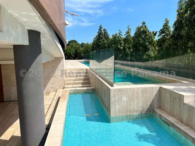 Apartamento en Venta en Santa María 23EPP5005