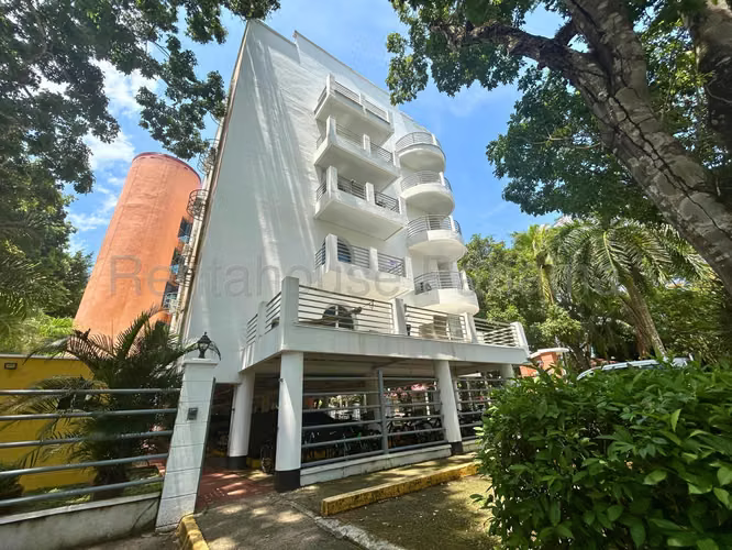 Alquiler de Apartamento Amoblado en Clayton 26*8959mfk