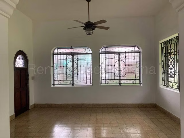 Vendo casa en Bella Vista LF26-2174 Solo Cliente Directo