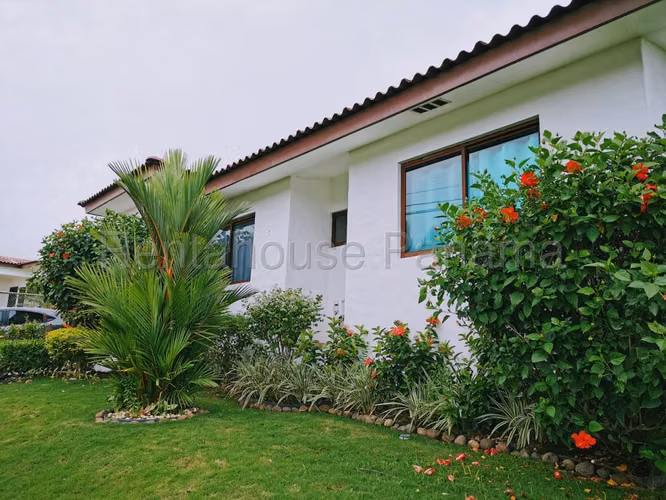 Alquiler de Casa en San Carlos YDU
