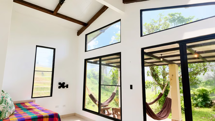 Oportunidad! Se Vende Casa en Amplio terreno en Altos del Maria - Imagen 5