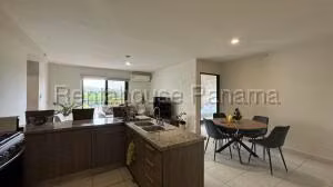 Alquiler de Apartamento con 128m2 en Albrook PH Embassy Village 26-8962SR