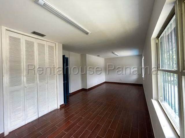 Casa en Venta en Clayton AFC 25-8887