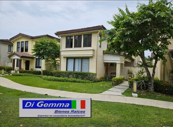 VENTA DE CASA EN PH RIVER VALLEY EN PANAMÁ PACIFICO