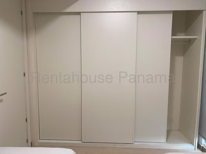Apartamento en Alquiler en Coco del Mar RJ - Imagen 17