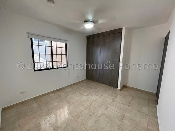 Casa en Venta en Las Cumbres RJ