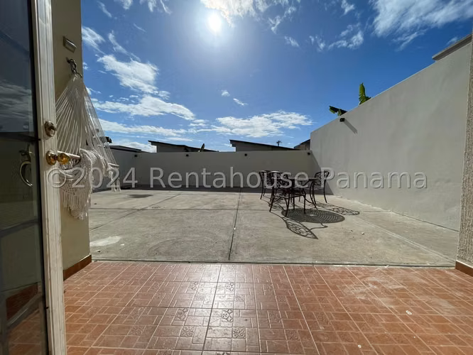 Casa en Venta en Las Cumbres RJ