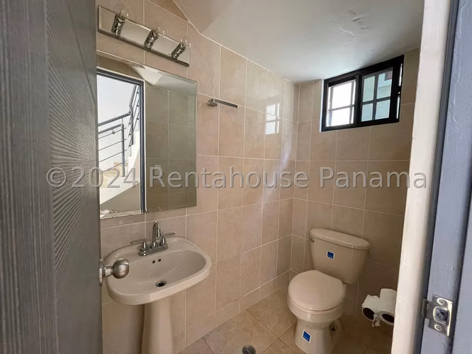 Casa en Venta en Las Cumbres RJ