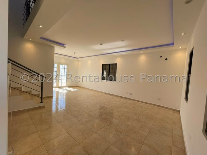 Casa en Venta en Las Cumbres RJ