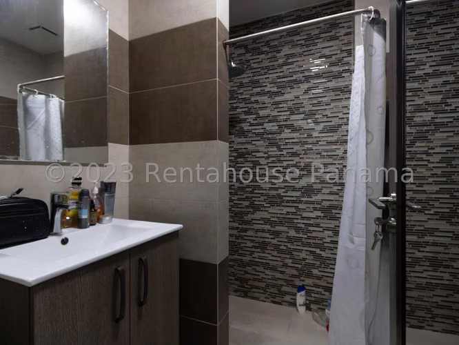 Alquiler de Apartamento en Bellavista Ph Cranc Tower KC