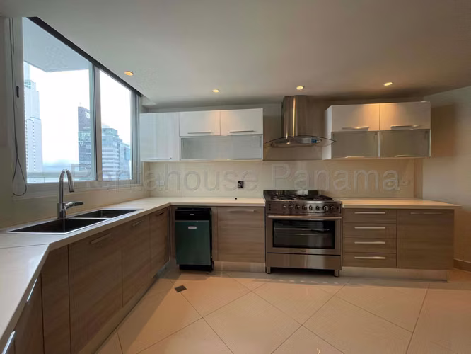 Venta de Apartamento en Costa del Este Ph The Regent Solo Cliente Directo MC