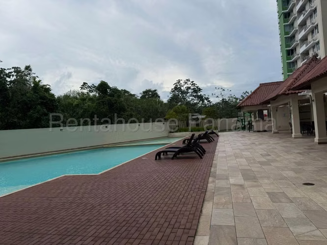 Apartamento en Venta en Condado del Rey JG