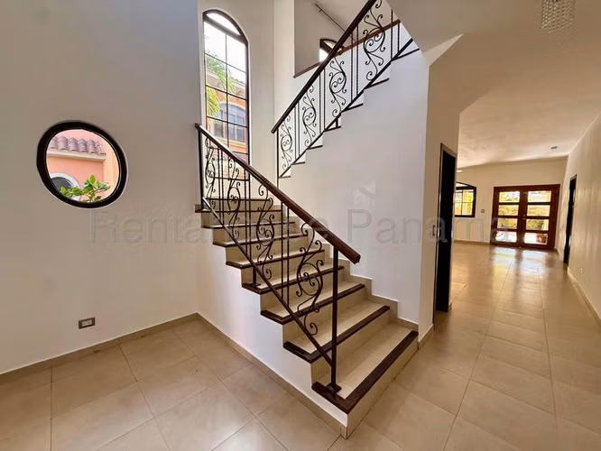 Alquiler de casa en Costa Sur 26MVCH6820