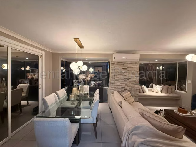 Casa en Alquiler en Condado del Rey JG