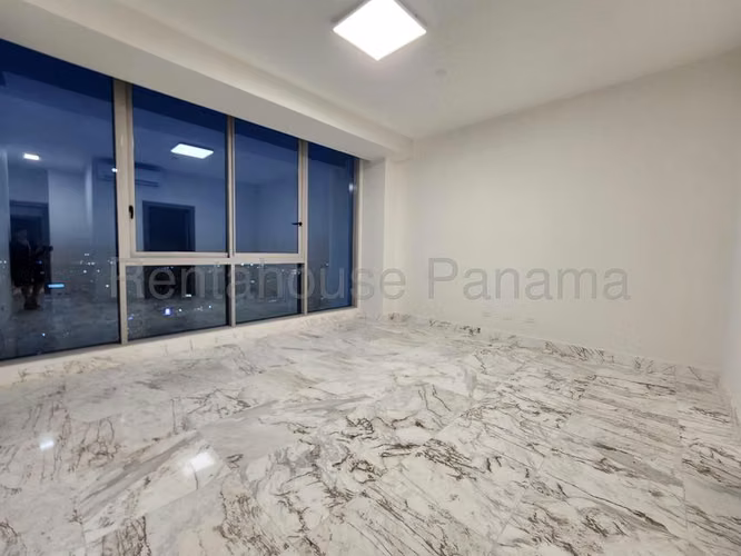 Alquoiler de apartamento en Ph Regalía 26MVCH6505