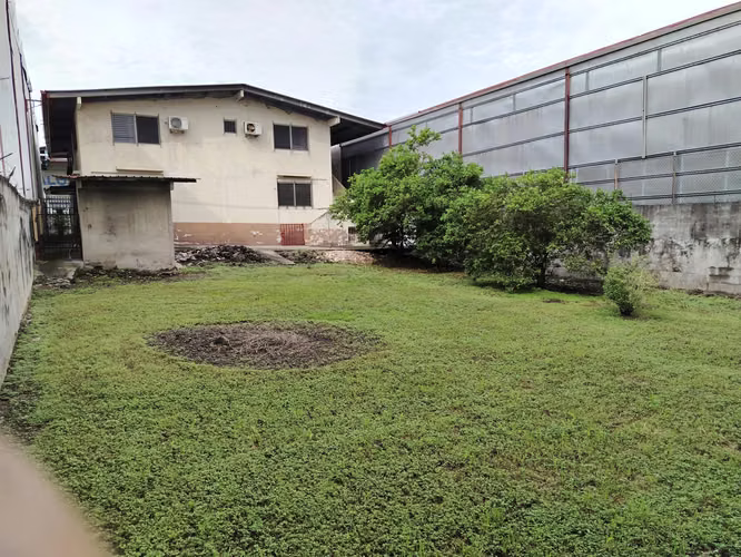 COMERCIO O VIVIENDA, RÍO ABAJO, TERRENO PLANO 800 INVERSIÓN PARA MTS.²