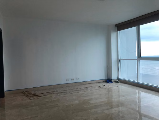 COSTA DEL ESTE - Apartamento de 368 M² - 3 Recámaras - Piso Alto - Frente al Mar