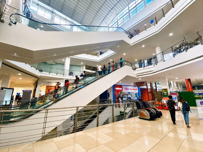 Venta de Local Comercial en Los Andes Mall, 207m²