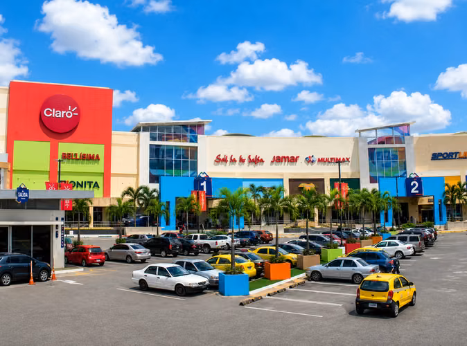 Venta de Local Comercial en Los Andes Mall, 207m²