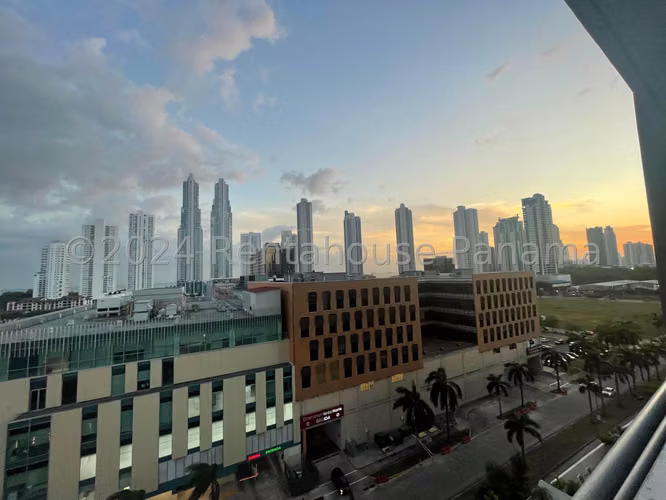 Apartamento en venta en Costa del Este EH