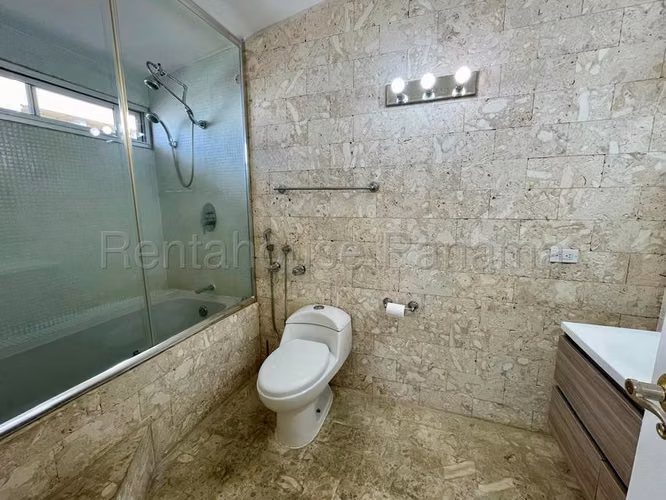 Venta de casa en Hato Pintado 26MVCH4460
