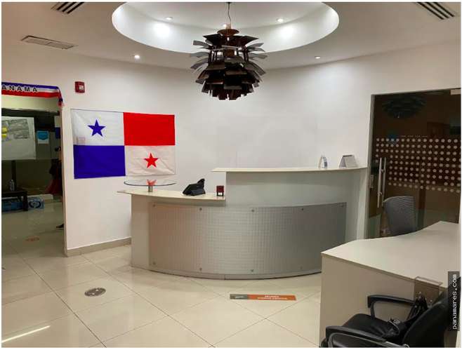 - Torre De Las Americas - Punta Pacifica — Oficina en Venta