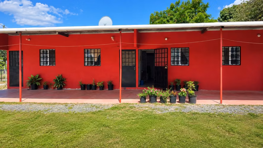 SE VENDE TERRENO CON POTENCIAL DE INVERSIÓN EN CHAME, PANAMÁ - Imagen 2