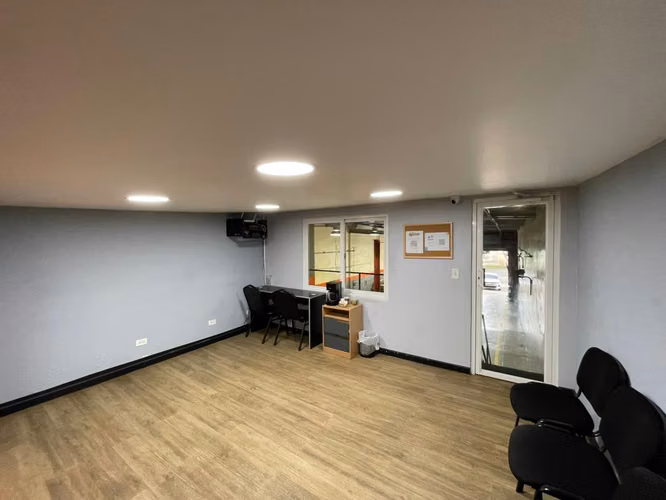 SE VENDE CENTRO AUTOMOTRIZ 400M EN VILLA LUCRE VIA PRINCIPAL